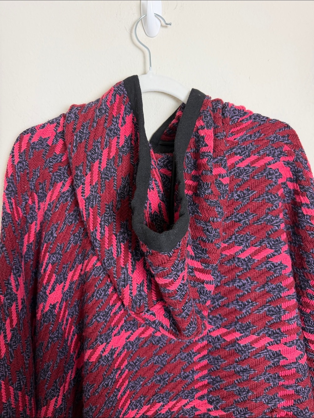 ModCloth Little Plaid Riding Hood Cape Poncho XS/S- Up to Large Boho Winter - Picture 6 of 7